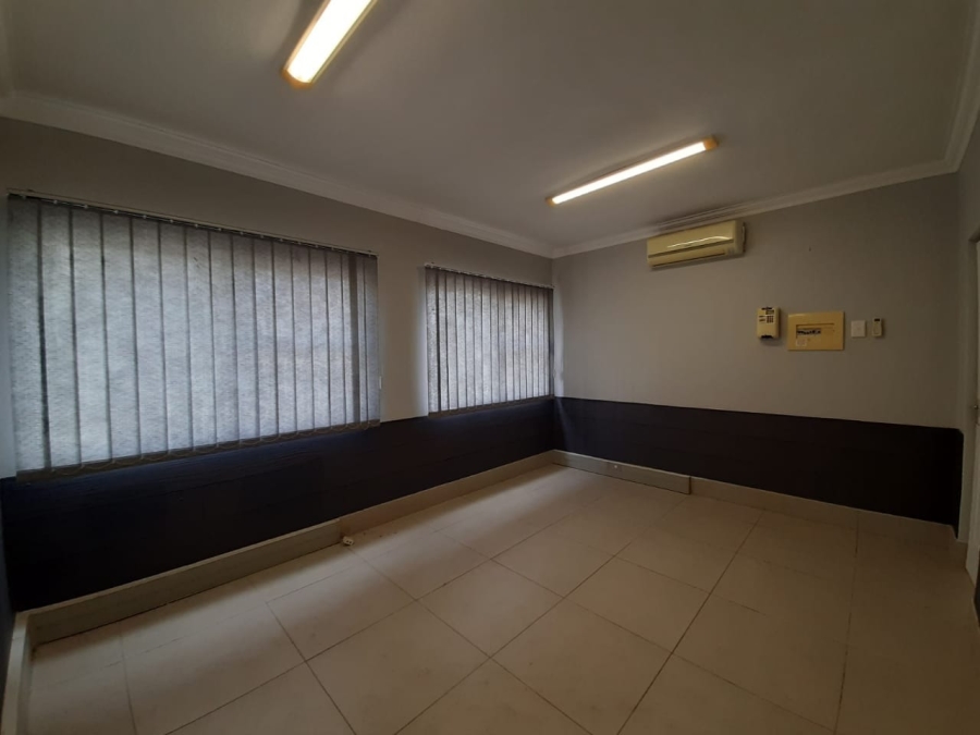 To Let commercial Property for Rent in Berea Eastern Cape